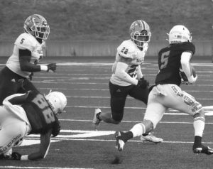 Valley’s defense- including senior linebacker Victor Gabriel (5) and senior defensive back Bishop McDonald (22)- stifled Culver-Stockton in the second half, limiting the Wildcats to 201 total yards in the game, which the Vikings won 28-16. The Vikings host William Penn on Gregg-Mitchell Field in Marshall at 1 p.m. Saturday. Hobby King/Democrat-News